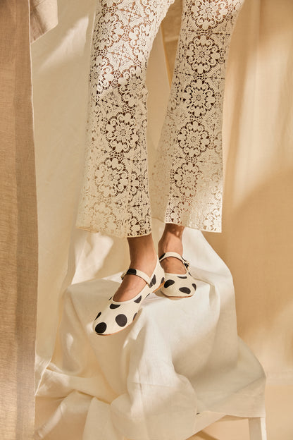 Salina Big Dots White