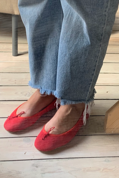 Capri Ballerina Suede Rosso